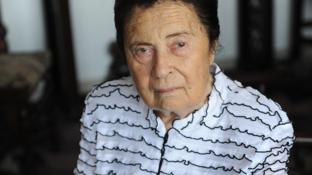 אורה נמיר (צילום: ראובן קסטרו)