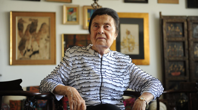 אורה נמיר (צילום: ראובן קסטרו)