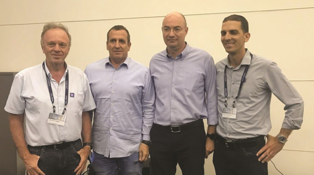 אריאל לבנון, יגאל אונא, איל וולדמן (צילום: איל וולדמן)