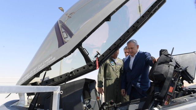 נתניהו בטייסת ה-F35 (צילום: עמוס בן גרשום, לע"מ)