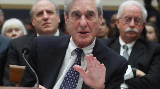 רוברט מולר בשימוע בקונגרס (צילום: רויטרס)