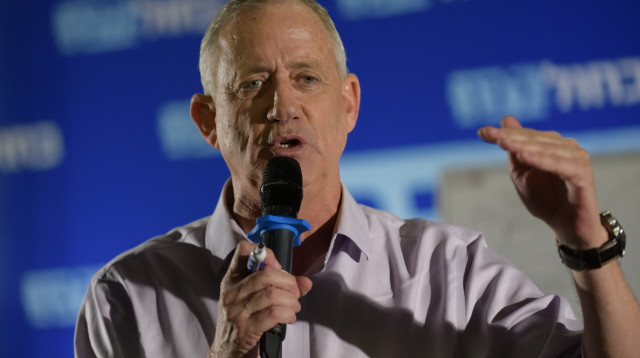 בני גנץ (צילום: גילי יערי, פלאש 90)