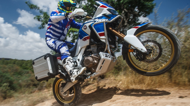 אופנוע (צילום: נועם עופרן)