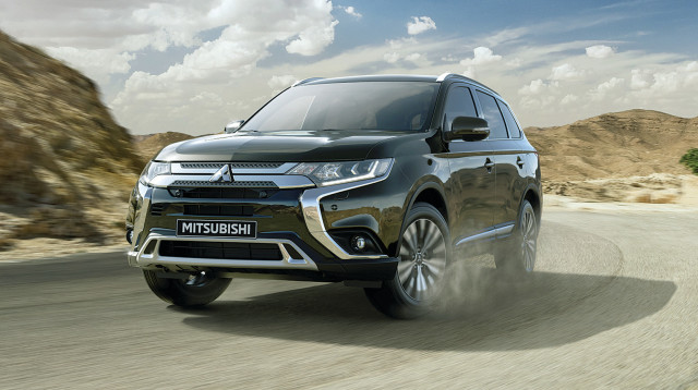 מיצובישי אאוטלנדר (צילום: יח"צ)