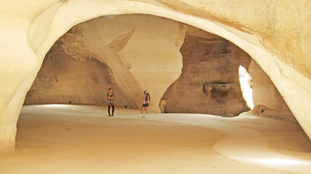מערת הפעמון בבית גוברין (צילום: מיטל שרעבי)