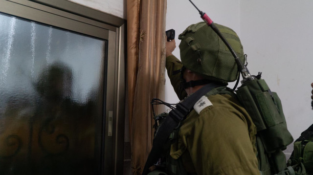 כוחות צה"ל ממפים את בתי החשודים ברצח דביר שורק ז"ל (צילום: דובר צה"ל)