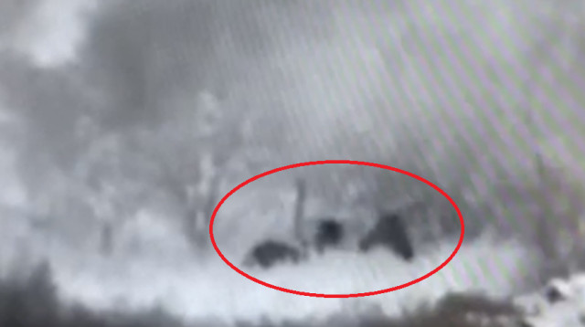 זיהוי המחבלים לפני שחוסלו סמוך לגדר (צילום: דובר צה"ל)