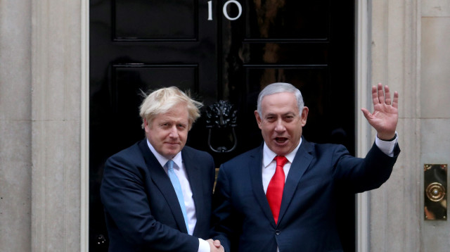 בנימין נתניהו, בוריס ג'ונסון (צילום: REUTERS/Hannah McKay)