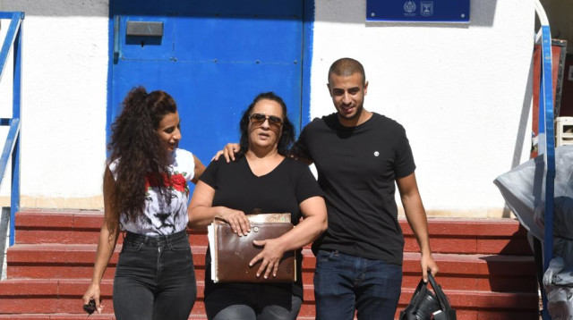 סימונה מורי מתשחחרת מהכלא (צילום: אבשלום ששוני)