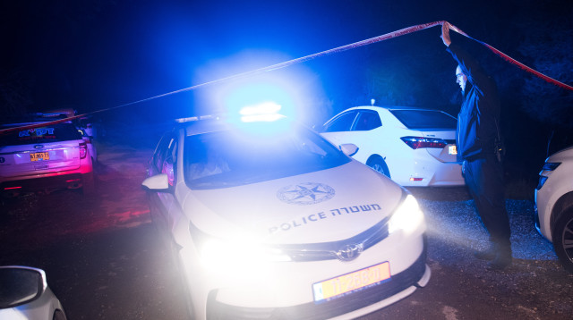 משטרה (צילום:  פלאש 90,יונתן זינדל)