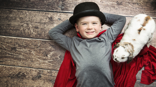 דני בוריסובר - אמן החושים שמשנה את כל מה שחשבתם על המופע (צילום: www.ingimage.com)