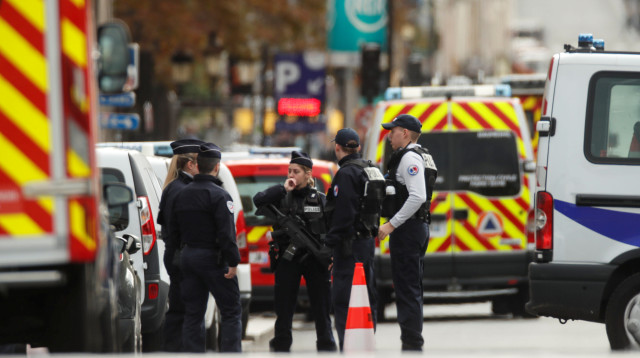 משטרת צרפת (צילום: רויטרס)