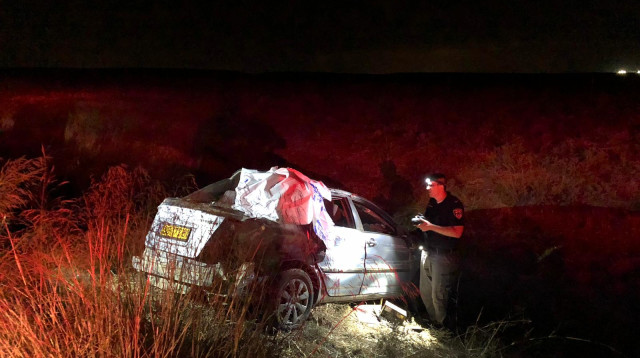 תאונת דרכים בזמן מרדף בכביש 6 (צילום: דוברות המשטרה)