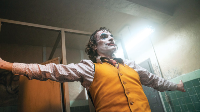 חוקאין פיניקס, "ג'וקר" (צילום: באדיבות חברת טוליפ אינטרטיינמנט)