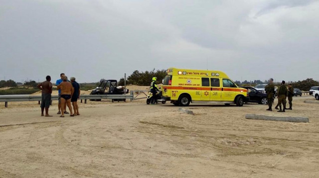 חוף זיקים (צילום: תיעוד מבצעי מד"א)