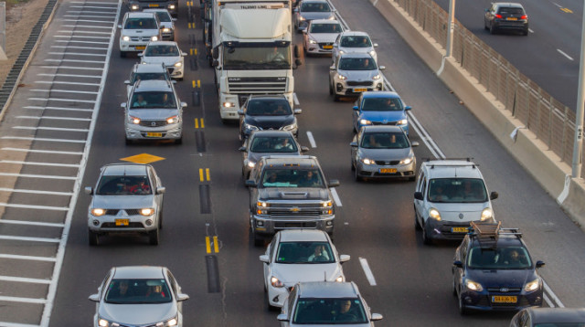 כביש החוף (צילום: פלאש 90)