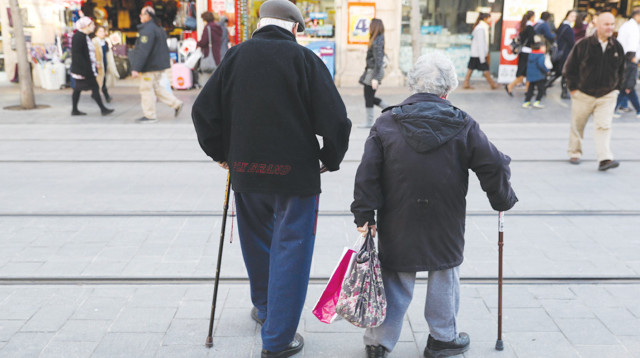 תמונת המחשה קשישים (צילום: נתי שוחט, פלאש 90)