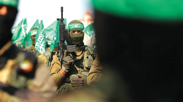 חמושי חמאס (צילום: רויטרס)