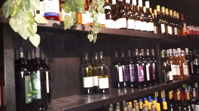 רובע בר יין (צילום: ורד ברלל)