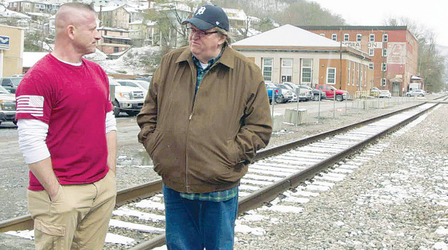 מייקל מור, פרנהייט 11.9  (צילום: סרטי יונייטד קינג)