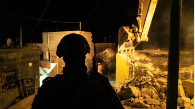 הריסת בית המחבל (צילום: דובר צה"ל)