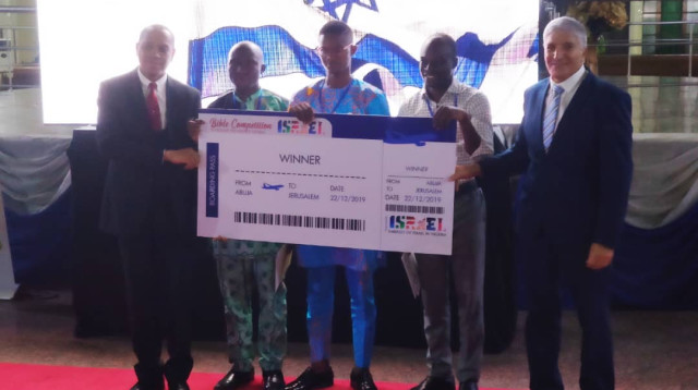 ג'רי צ'וקווו, זוכה חידון התנ"ך של ניגריה (צילום: דוברות משרד החוץ)