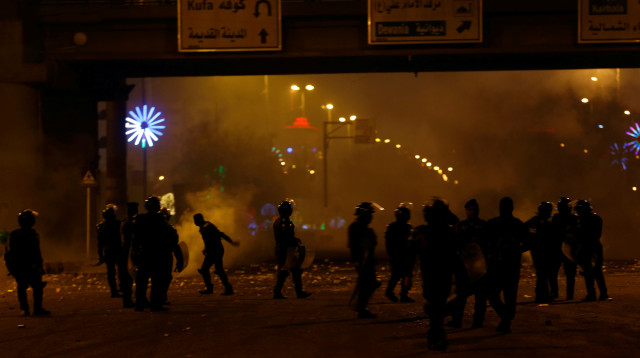 מחאה באיראן (צילום: רויטרס)