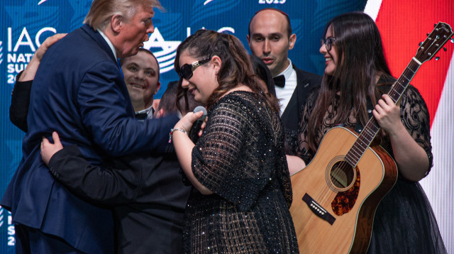 להקת שלוה, דונלד טראמפ (צילום: שלומי פינטו)