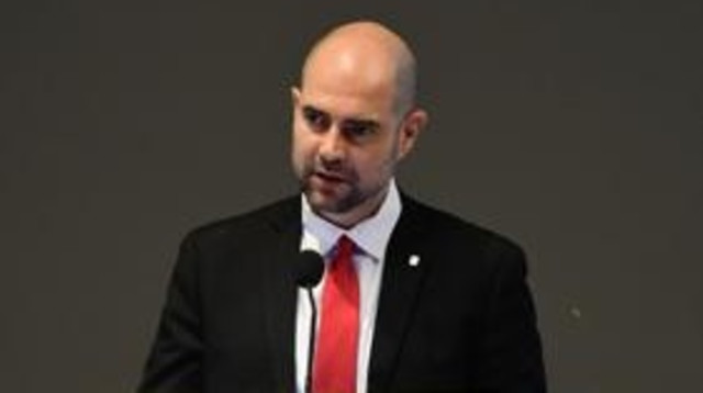 אמיר אוחנה (צילום: אבשלום ששוני)