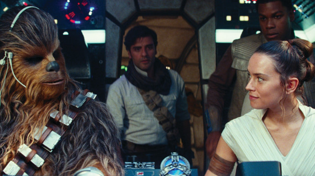 "מלחמת הכוכבים: עלייתו של סקייווקר"  (צילום: פורום פילם)