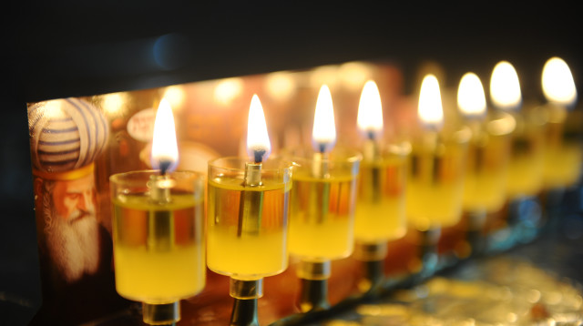 חנוכייה (צילום: מנדי הכטמן, פלאש 90)