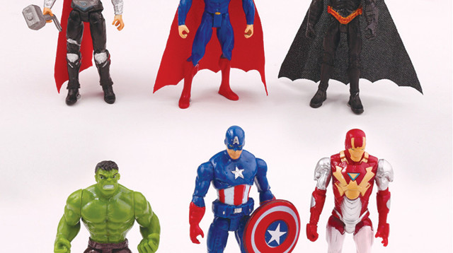 צעצועי דמויות קומיקס (צילום: אתר איביי)