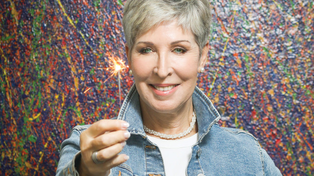 דליה מזור. איפור: מורן טניטאם (צילום: שלומי יוסף)