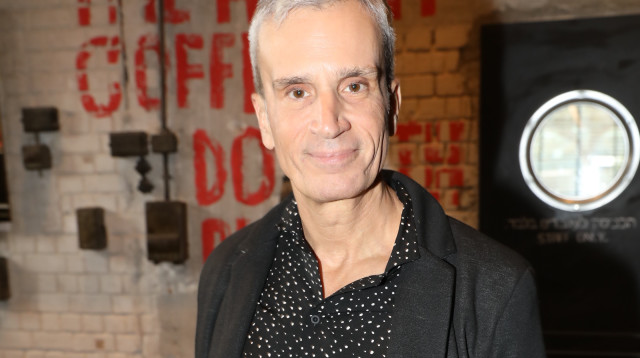 אברי גלעד (צילום: רפי דלויה)