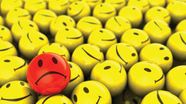 סמיילי שמח ועצוב (צילום: אינג אימג')