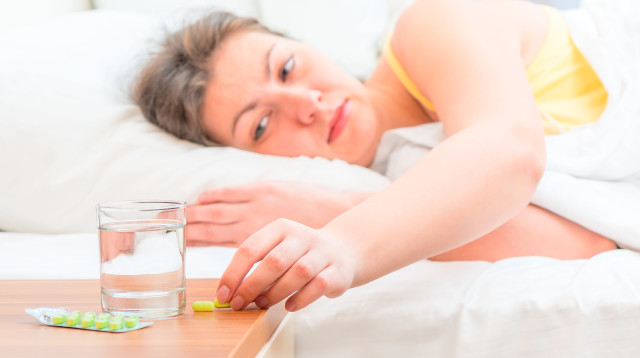 אישה חולה (אילוסטרציה) (צילום: אינג אימג')