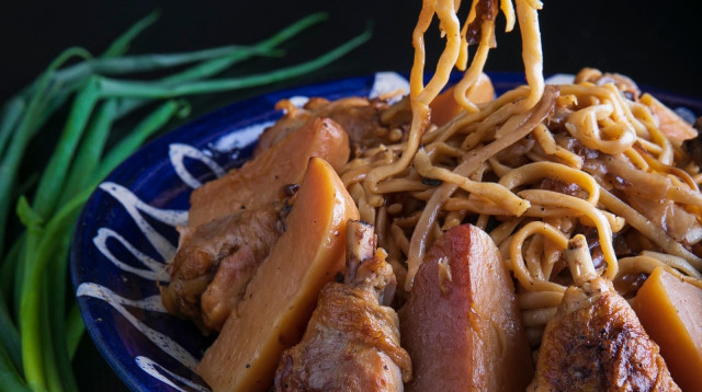 חמין מקרון (צילום: תמרה אהרוני)