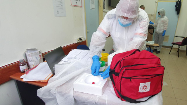 היערכות לקורונה בישראל (צילום: דוברות מד"א)