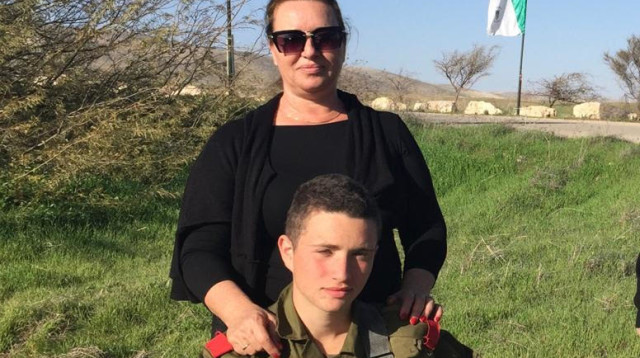 לבנה קוקיא עם בנה רון ז"ל (צילום: פרטי)