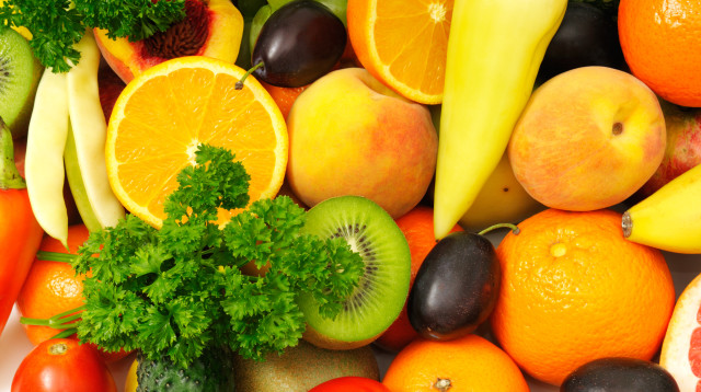 פירות וירקות (צילום: אינג אימג')