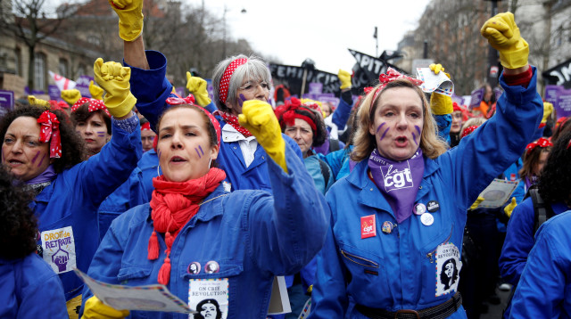 יום האישה בצרפת (צילום: רויטרס)