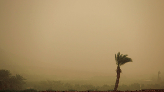 אובך בכנרת (צילום: מאור קינסבורסקי, פלאש 90)