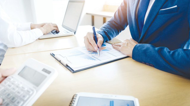 ביורוקרטיה (צילום: אילוסטרציה: אינג אימג')