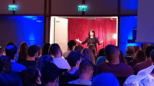 רותם אבוהב (צילום: באדיבות נאוי פרו)