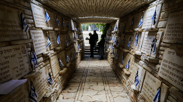 טקס יום הזיכרון בהר הרצל (צילום: מרק ישראל סלם)