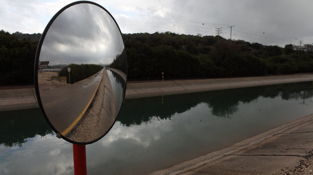 מתקן להתפלת מים (צילום: יעקב נחומי, פלאש 90)