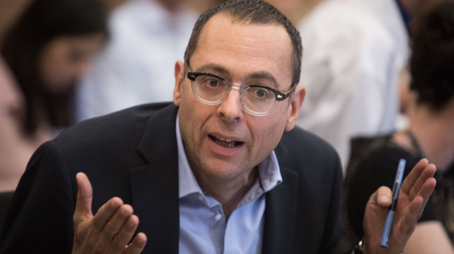 צבי האוזר (צילום: הדס פרוש, פלאש 90)