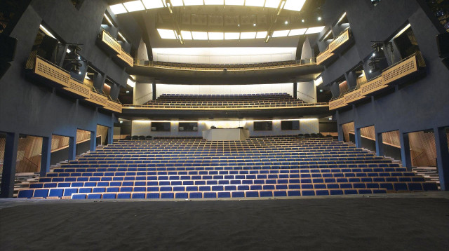 אולם בתיאטרון הקאמרי (צילום: באדיבות תיאטרון הקאמרי)