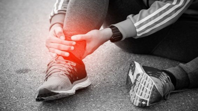 פציעה בקרסול (צילום: שאטרסטוק)