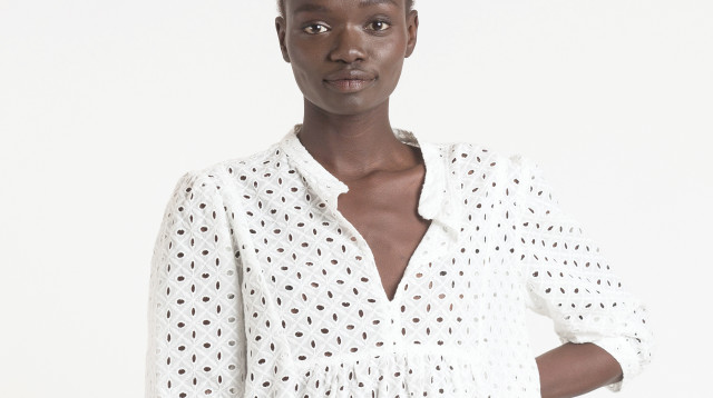 פייפר לסטורי חולצת תחרה מחיר 399 ש"ח (צילום: דנה קרן)